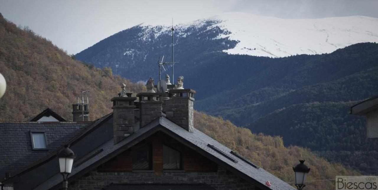 Casa Rural Biescas Chalet de montaña en el Pirineo Villa Gavín Exterior foto