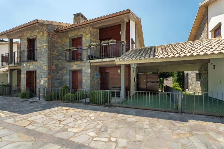 Casa Rural Biescas Chalet de montaña en el Pirineo Villa Gavín Exterior foto